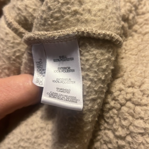 Calvin Klein tan “teddy” zip front vest - Picture 9 of 9